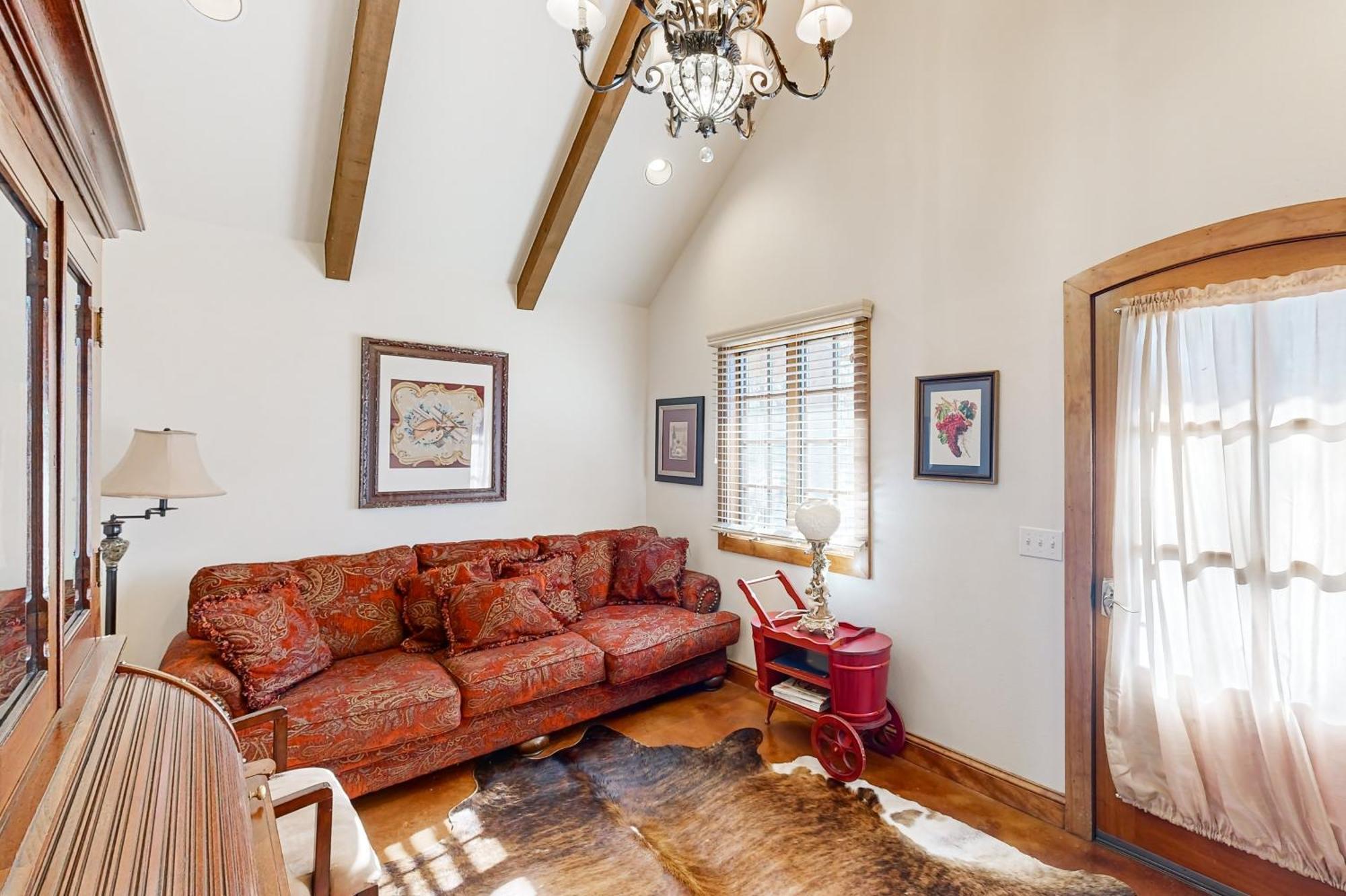 Messina Hof Hill Country Villa Blumenthal Rom bilde